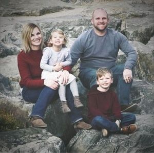 Meet your Posher, Carrissa